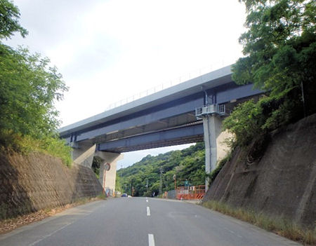 完成した古田橋